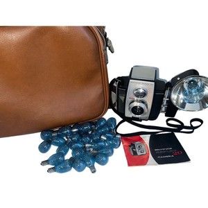 Vintage Kodak Brownie Reflex 20 Camera Kodalite Midget Flashholder Carry Case